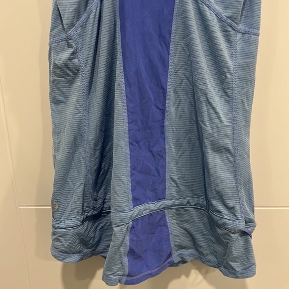 Lululemon  athletic tank top blue size 4 - Picture 9 of 10